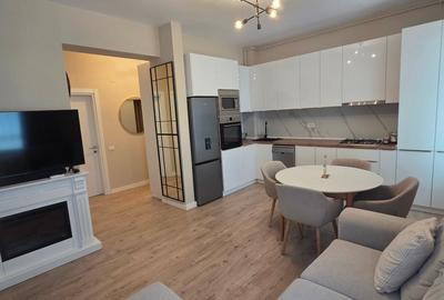 Apartament cu 3 camere decomandat în Nord