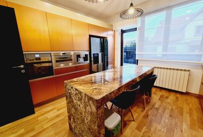 Casă individuală cu 10 camere decomandat cu Canalizare în Pantelimon - 18