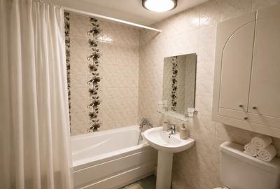 Apartament cu 3 camere semidecomandat în Drumul Sării - 4
