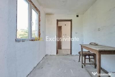 Casă cu 4 camere cu Teren 3105 Mp în Uda