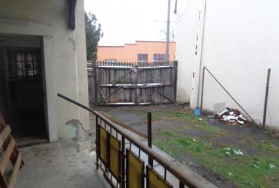Casă cu 7 camere cu Canalizare în Semicentral - 15