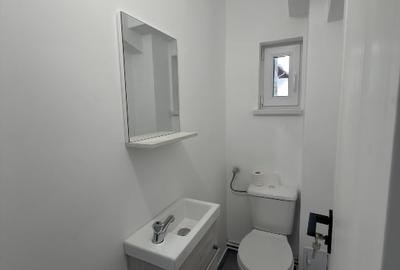 Apartament cu 3 camere decomandat în Cioplea