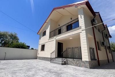 Casă individuală cu 7 camere cu Canalizare în Mamaia-Sat - 13