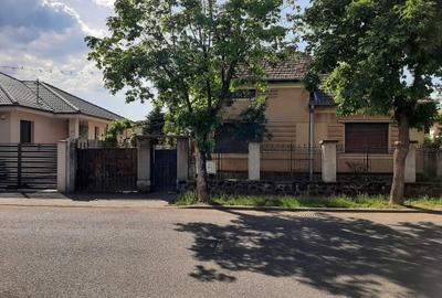 Casă cu 3 camere în Central - 6