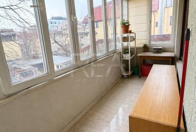 Apartament cu 3 camere decomandat, mobilat în P-ța Victoriei - 7