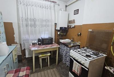 Apartament cu 2 camere decomandat în Central - 2