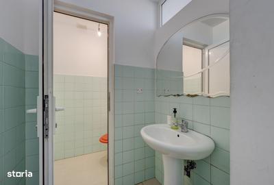 Spațiu comercial, de 500 mp, în Central - 18