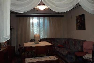 Casă individuală cu 4 camere cu Teren 1132 Mp în Băilești