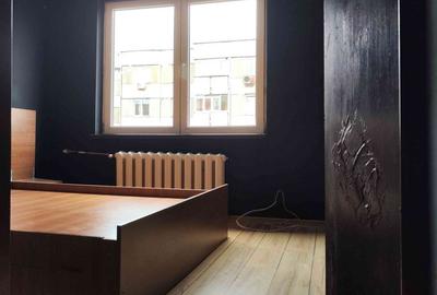 Apartament cu 2 camere decomandat în Rahova - 4