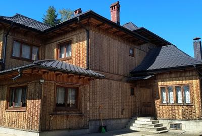Casă individuală cu 5 camere cu Garaj în Central