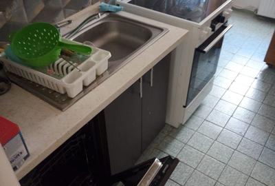 Apartament cu 4 camere decomandat în 7 Noiembrie - 6