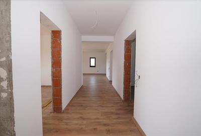 Casă individuală cu 4 camere cu Teren 616 Mp în Dealuri Oradea - 6