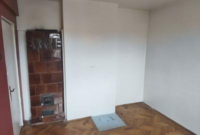 Apartament cu 3 camere semidecomandat în Ilia - 1