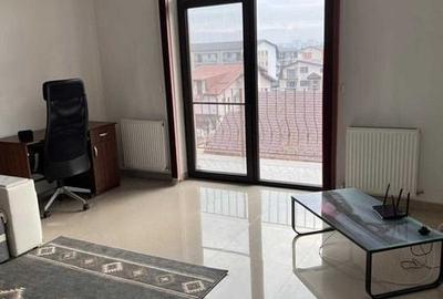 Apartament cu 3 camere în Dobroești - 1