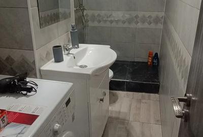Apartament cu 2 camere decomandat în Județean