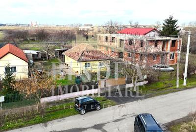 Casă individuală cu 3 camere cu Canalizare în Ronaț - 1