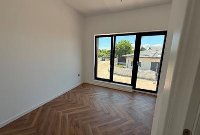 Casă cu 4 camere în Central - 1
