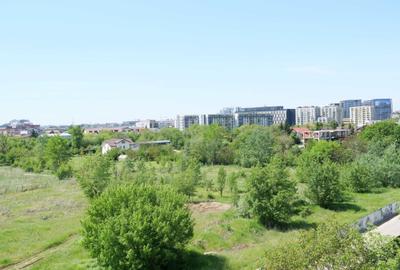Apartament cu 2 camere decomandat în Băneasa