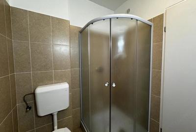 Garsonieră decomandată în Complex Studențesc