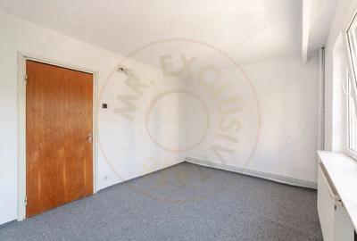 Apartament cu 3 camere semidecomandat în Găvana - 5