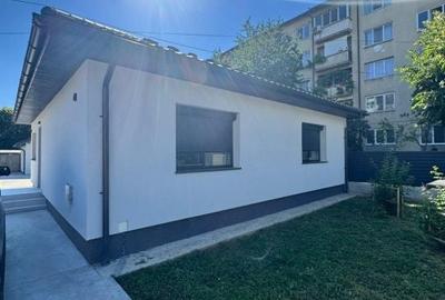 Casă cu 3 camere cu Teren 500 Mp în Valea Roșie - 2