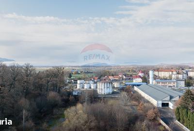 Spațiu comercial, de 1,250 mp, în Prejmer - 2