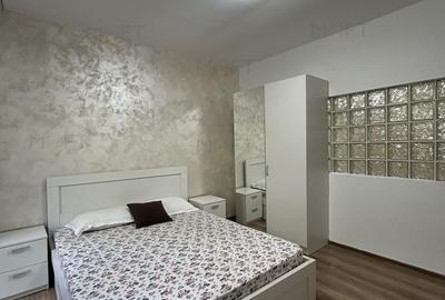 Apartament cu 2 camere semidecomandat în Ferentari