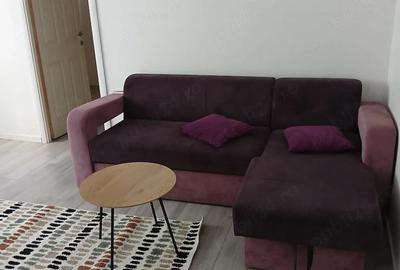 Apartament cu 2 camere nedecomandat în Republicii