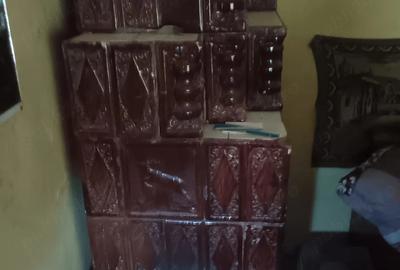 Casă cu Teren 1007 Mp în Lanurile
