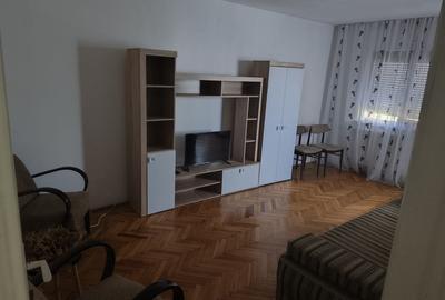 Apartament cu 2 camere decomandat în Nufărul