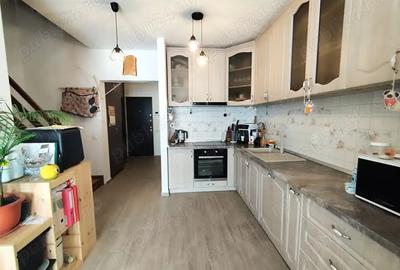 Apartament cu 2 camere decomandat în Central - 1