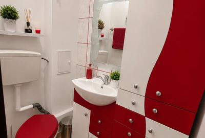 Apartament cu 2 camere decomandat în Central - 1