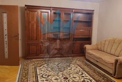 Apartament cu 2 camere decomandat, mobilat în Calea Călărașilor