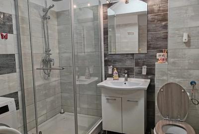 Garsonieră decomandată în Tineretului