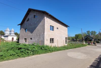 Casă cu 4 camere în Coslogeni - 3