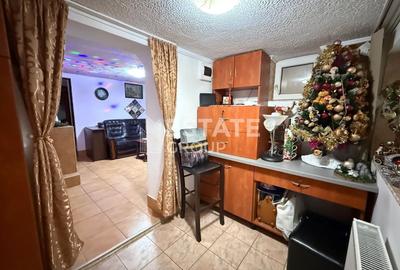 Casă individuală cu 5 camere cu Canalizare în Girocului - 4