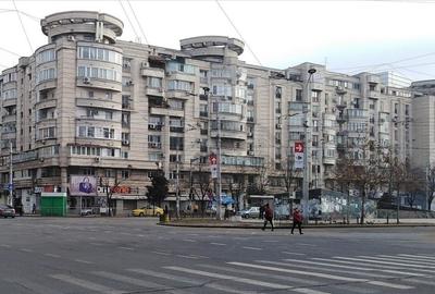 Apartament cu 4 camere decomandat, mobilat în Unirii - 1