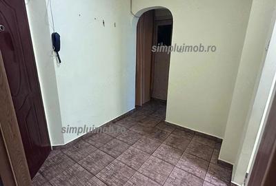Apartament cu 2 camere decomandat în Sălăjan