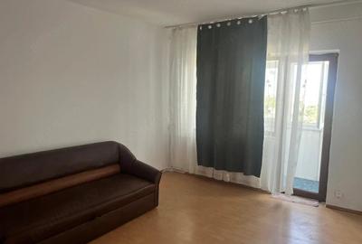 Apartament cu 2 camere decomandat în Vest