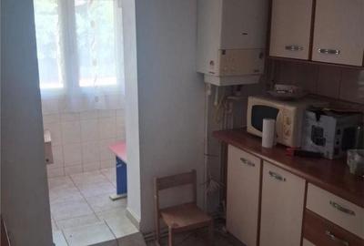 Apartament cu 2 camere decomandat în Tomești