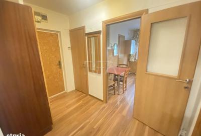 Apartament cu 3 camere decomandat în Brâncoveanu