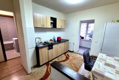 Apartament cu 2 camere decomandat, mobilat în Valea Aurie