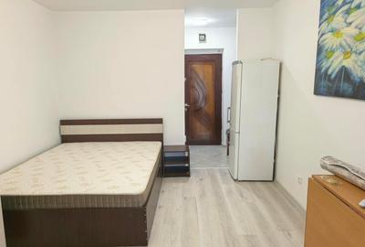 Garsonieră decomandată în Galata