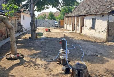 Casă cu 2 camere cu Teren 900 Mp în Dudeștii Vechi