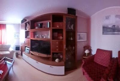 Apartament cu 3 camere decomandat în Inel I