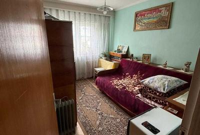 Apartament cu 3 camere decomandat în Găvana - 8