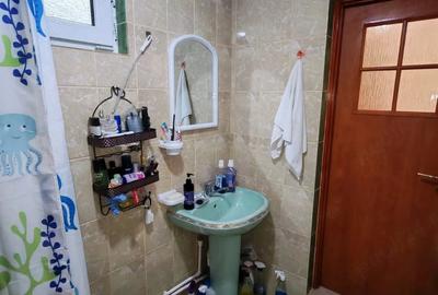 Casă cu 3 camere cu Teren 200 Mp în Siriu