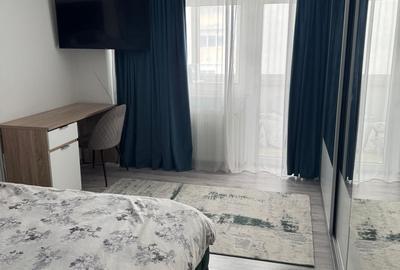 Apartament cu 2 camere decomandat în Sărari