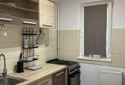 Apartament cu 3 camere decomandat în Central - 3