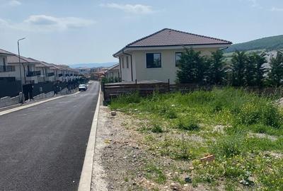Teren de 561 mp, în Chinteni